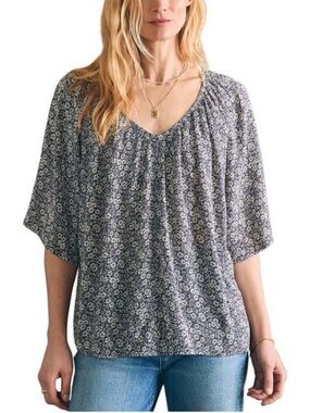 Faherty Amira Ditzy Floral Navy and White Boho Tunic